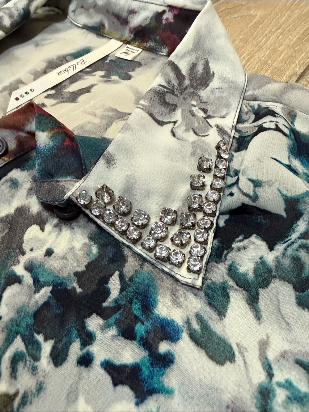 Bellatrix Floral Blouse Sheer Embellished Collar Button Down Medium - Picture 8 of 16